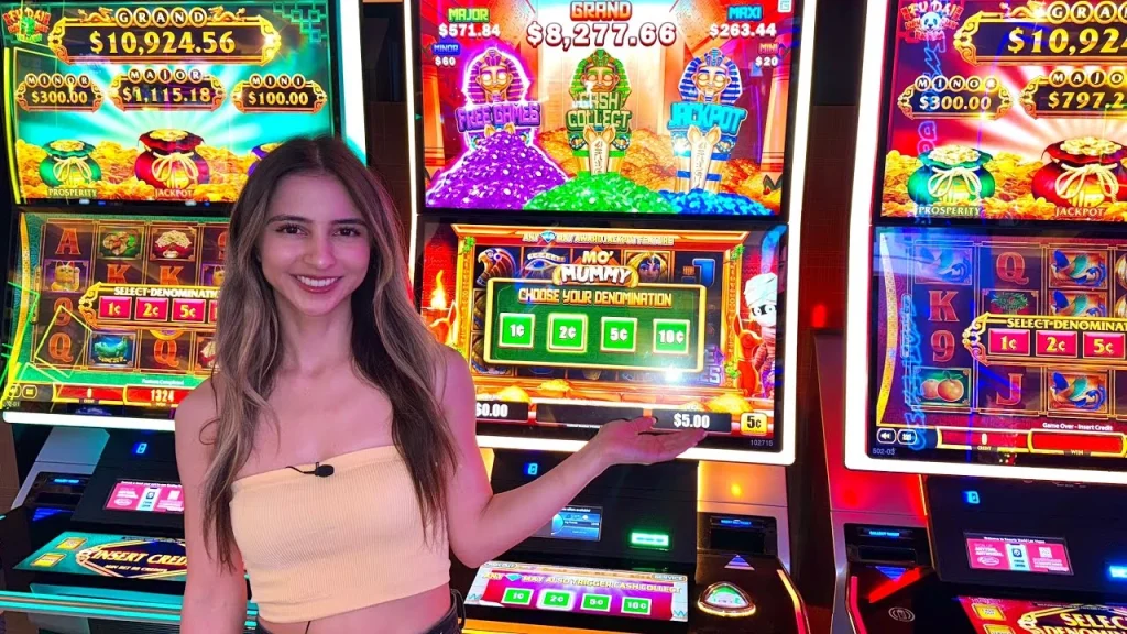 women playing in ph casino